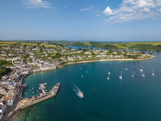Central St Mawes, Truro, TR2, photo 2