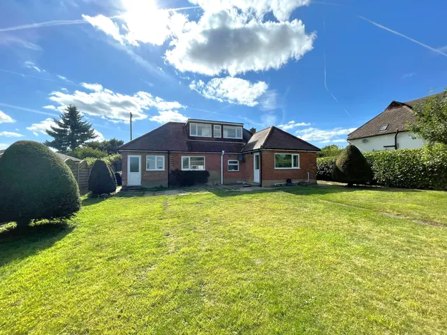 Bury Lane, Datchworth, SG3, photo 1