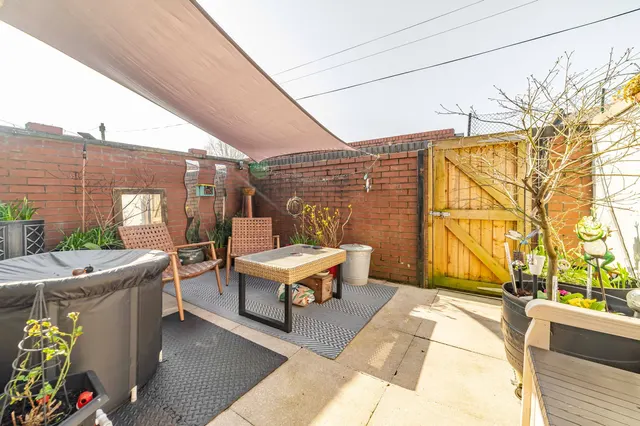 Photo 2 — Middleton Road, Hopwood