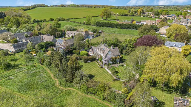 Cassington Road, Yarnton, Kidlington, Oxfordshire, OX5 1QD, photo 1