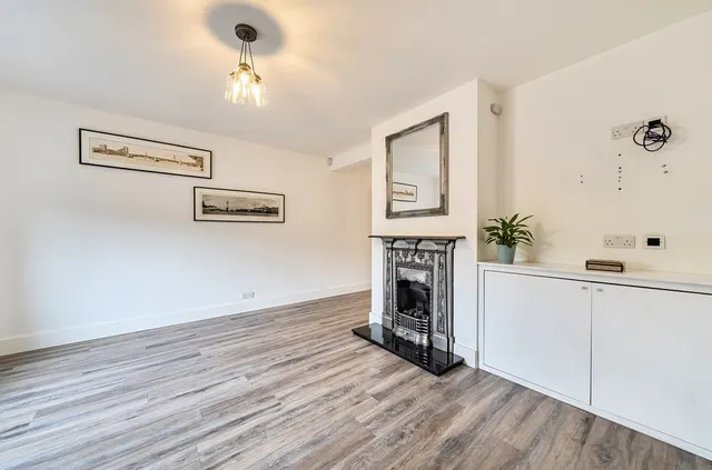 Photo 3 — Godstone Road, Kenley CR8 5BD