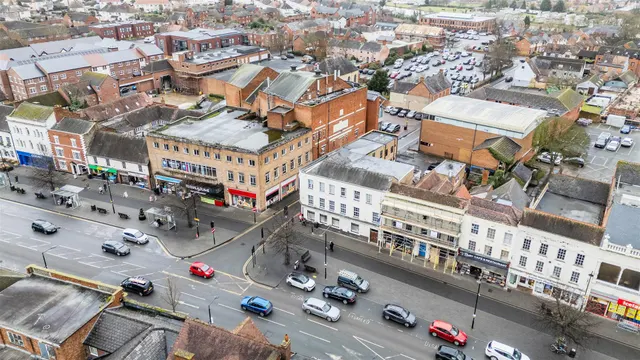Photo 3 — 50 High Street, Evesham