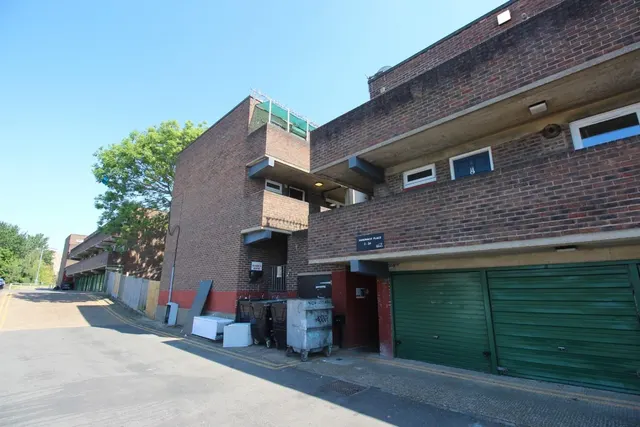Sandbach Place, Woolwich, photo 1