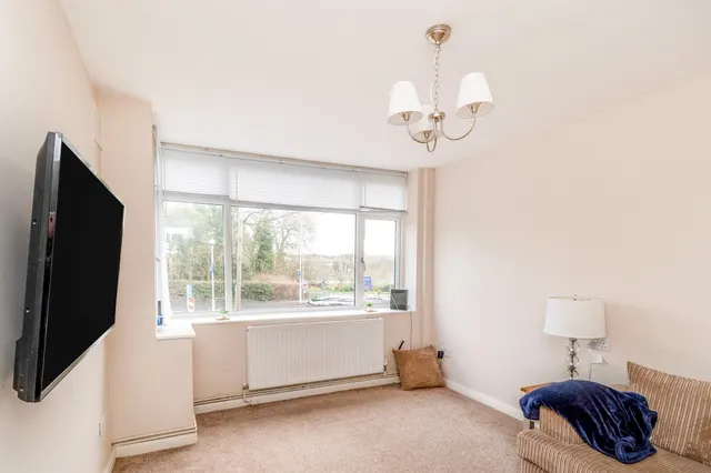 Photo 3 — Aldersley Road, Claregate, Wolverhampton