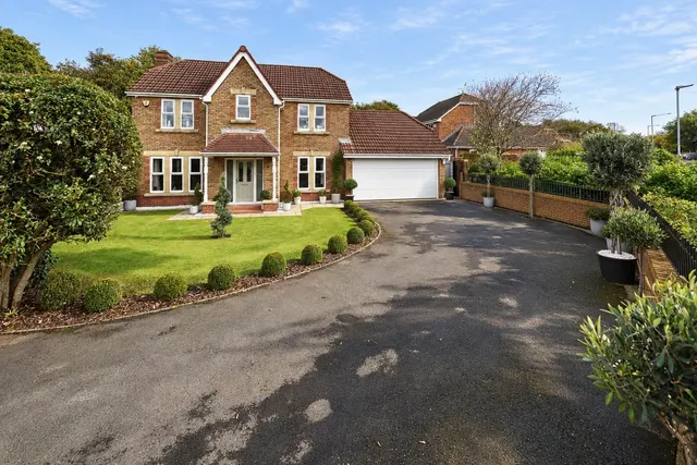 Holland House Road, Walton-Le-Dale, PR5, photo 1