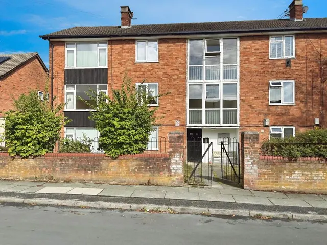 Arnhem Road, Liverpool, Merseyside, L36, photo 1