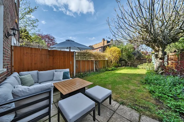 Photo 3 — Bickersteth Road, Tooting, London, SW17
