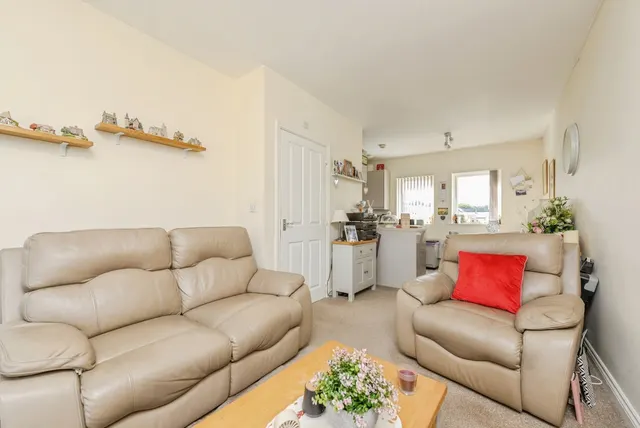 Button Drive, Newquay, TR7, photo 2