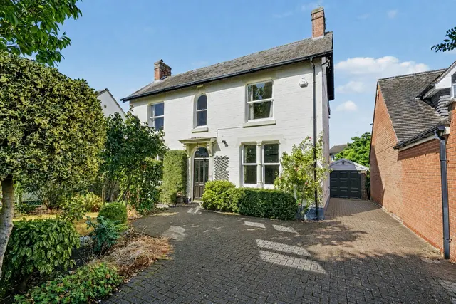 The Strand, Attenborough, NG9, photo 1