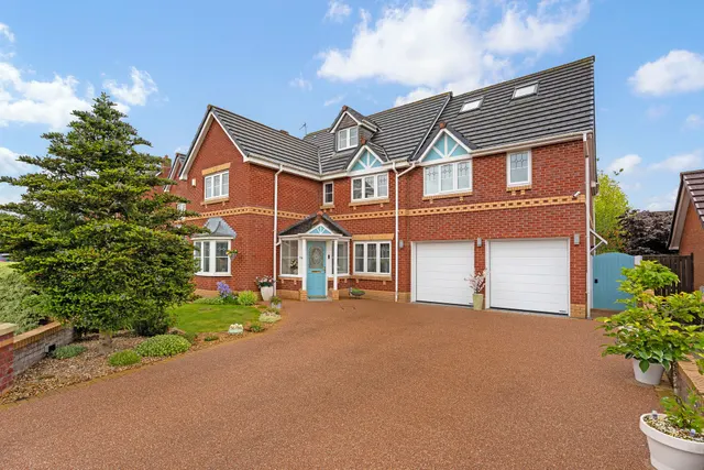 Fox Bank Close, Widnes, Widnes, WA8 9DP, photo 1
