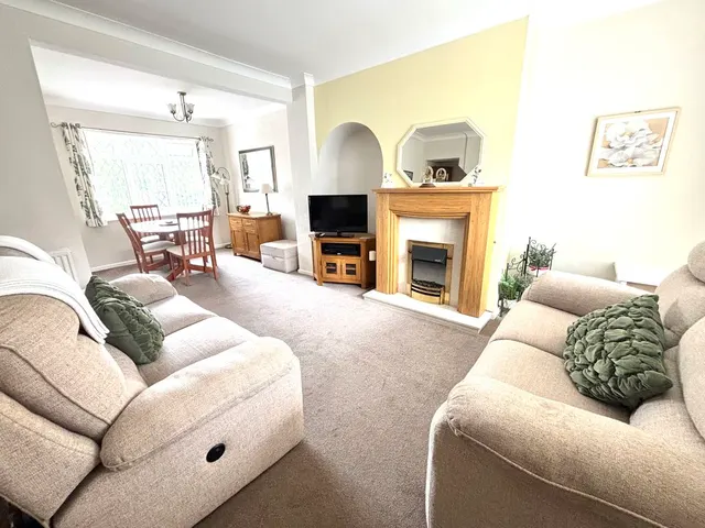 Thornbridge Avenue, Great Barr, B42, photo 2