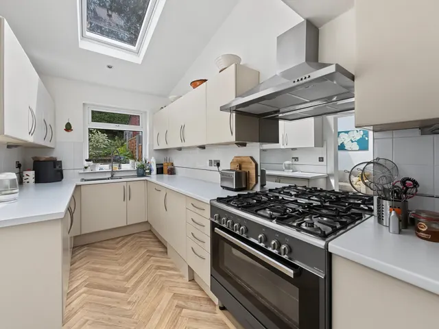 Duckworth Road, Prestwich, M25, photo 2
