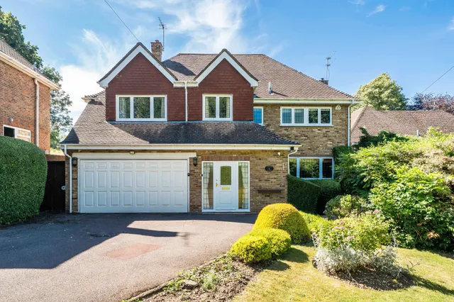 5 bedroom house — The Readings, Chorleywood, WD3