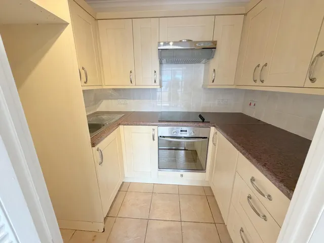 Homedene House, BH15, photo 3