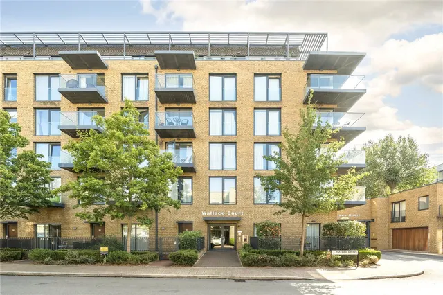 Photo 2 — Tizzard Grove, Kidbrooke Village, London, SE3 9EQ