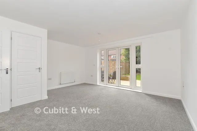 Randall Way, Littlehampton, BN17, photo 3