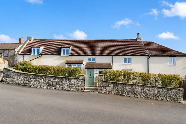 Bath Road, Ashcott, photo 1
