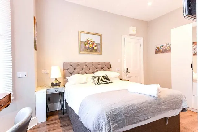 Grosvenor Road, Watford, WD17, photo 2