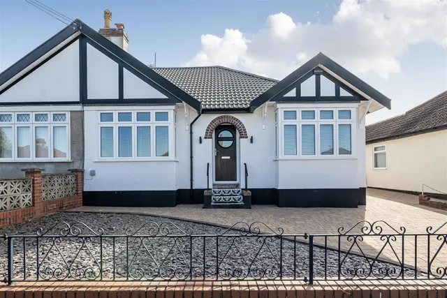 Clive Road, Bristol, BS14, photo 1
