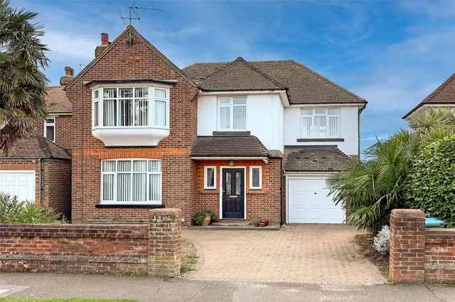 Littlehampton, BN17, photo 1