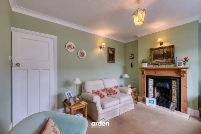 Stourbridge Road, Fairfield, B61, photo 3