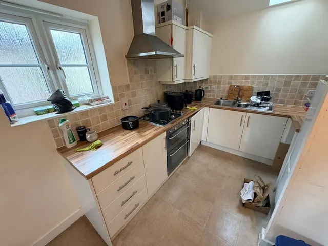 Photo 2 — Stuart Drive, THETFORD