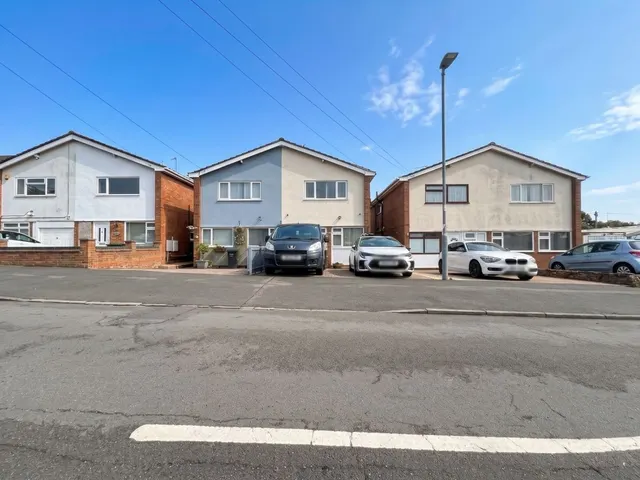 3 bedroom house, Beacon Avenue, Thurmaston, LE4
