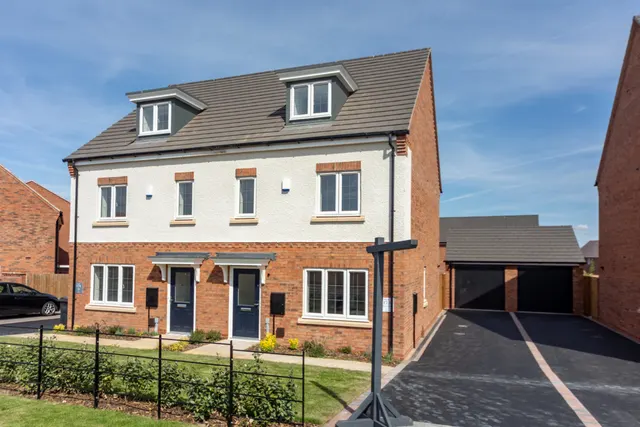Plot 173, Regency Gardens, Park Lane, Castle Donington, DE74 0AJ, photo 1