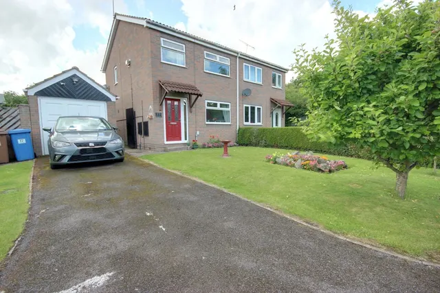 Risby Place, Beverley, HU17, photo 1