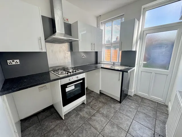 Pirrie Road, L9, photo 2