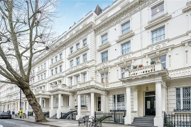 Photo 3 — Inverness Terrace, London, W2