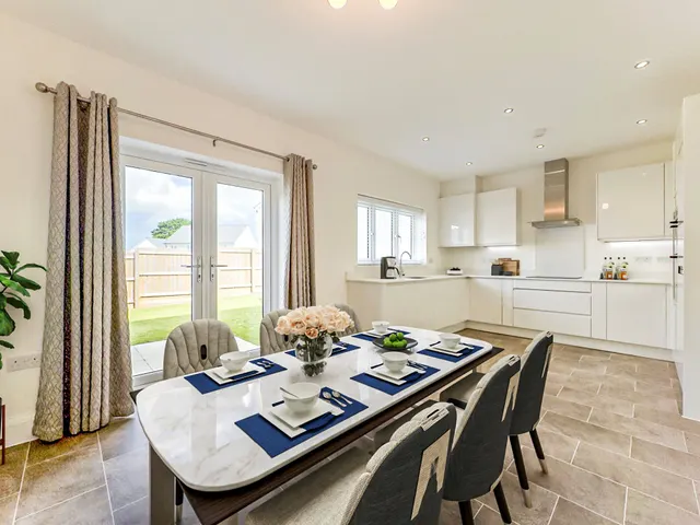 Muddlebridge Close, Bickington, EX31, photo 3