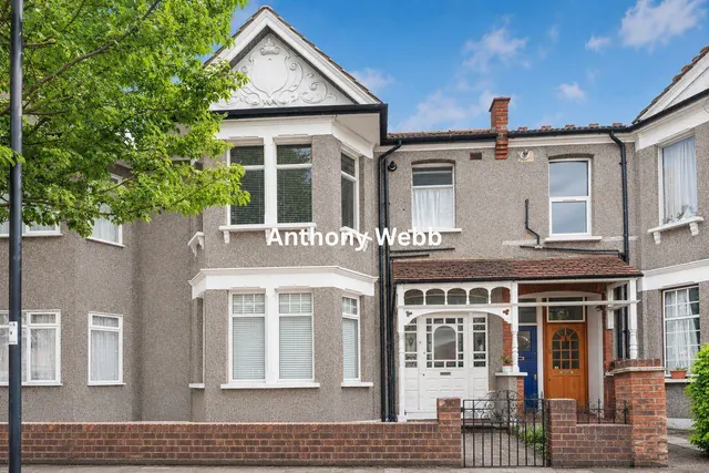Windsor Road, Palmers Green, N13, photo 1