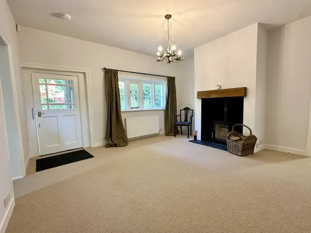 Scholes Lane, Scholes, BD19, photo 3