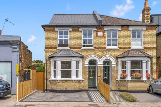 Hampton Road, Hampton Hill, Hampton, TW12 1JN, photo 1