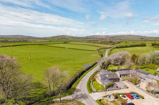 St Davids View, Llanddewi, photo 2