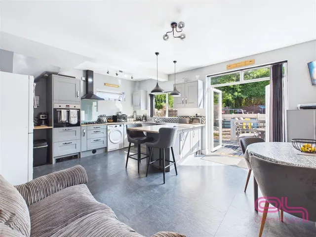 Eldon Street, Burton-On-Trent, DE15, photo 1