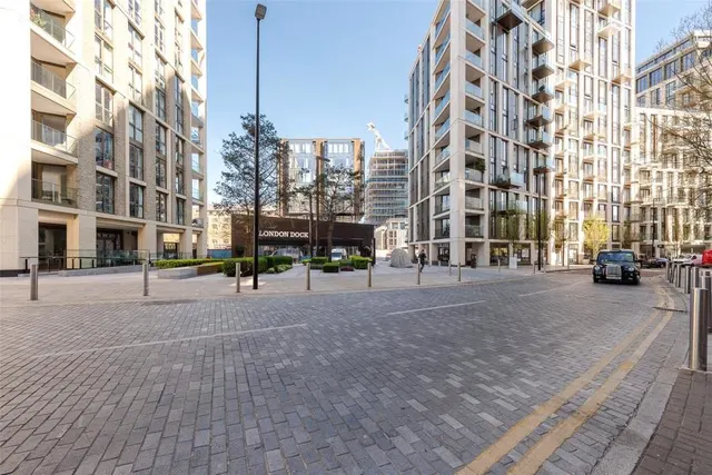 Emery Way, London, E1W 2AS, photo 1