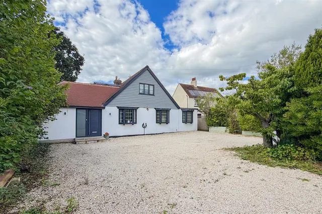 Peartree Lane, Bexhill-On-Sea, TN39 4NS, photo 1