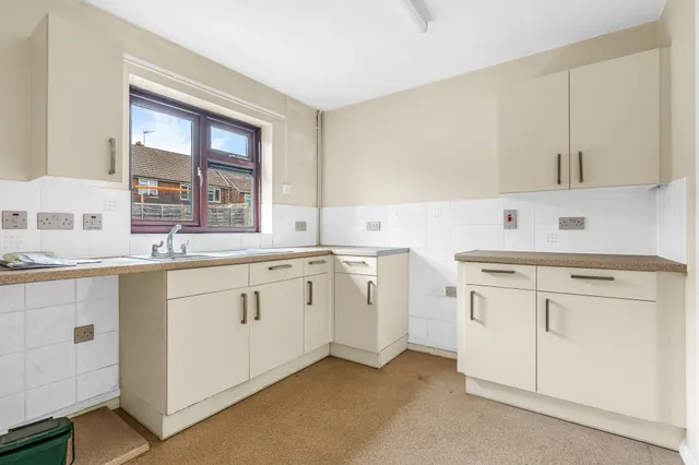 Photo 2 — Beazley Close, Ware, SG12 7LS