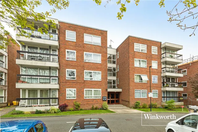 Hendon Lane, Finchley, London, N3, photo 1