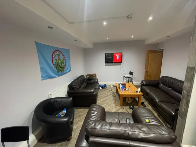 St. Annes Road, Headingley, LS6, photo 2