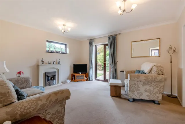 Russet Court, Coxheath, photo 2