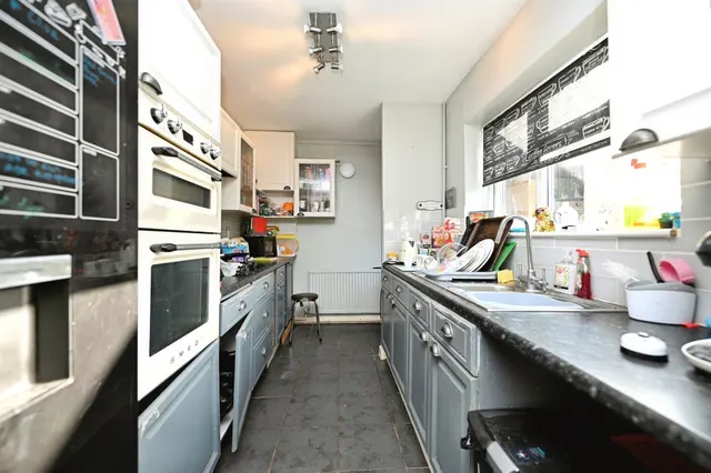 Photo 2 — Leicester Avenue, Gaywood, KING'S LYNN