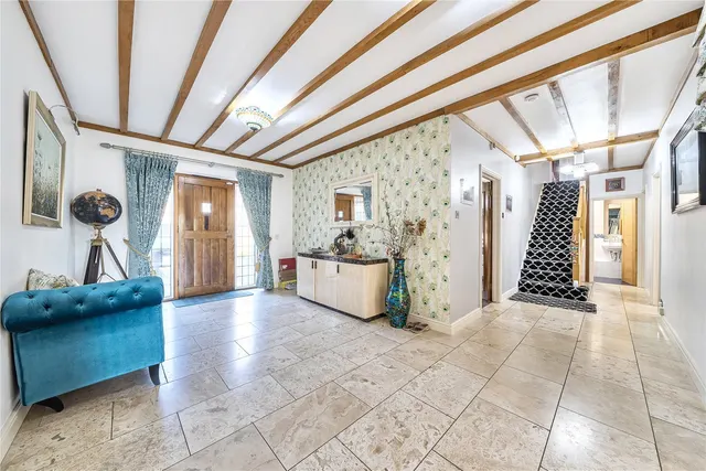 Photo 3 — Sutherland Avenue, Petts Wood, Orpington, BR5