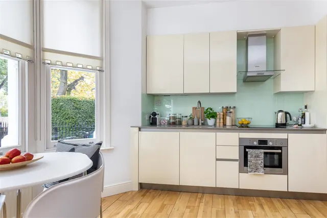 Photo 2 — Sherriff Road West Hampstead, London NW6 2AS
