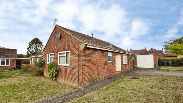 Photo 2 — Dilton Marsh, Westbury