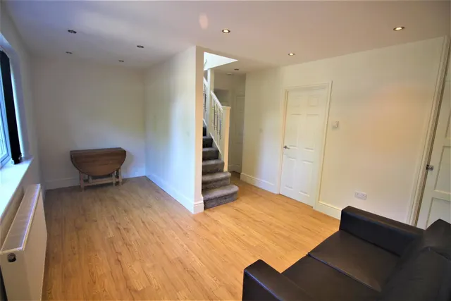 Hayling Road, South Oxhey, WD19, photo 2