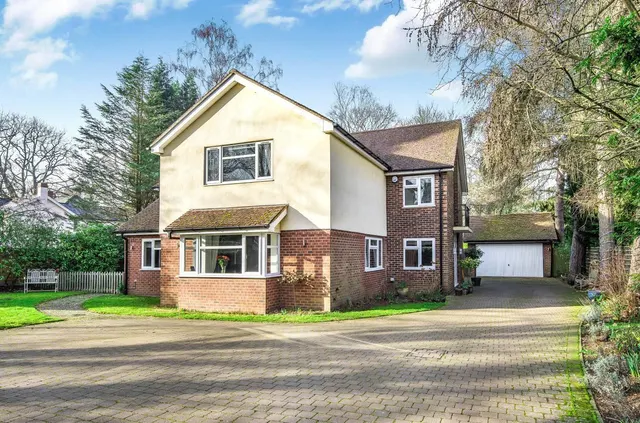 Church Road, Aspley Heath, MK17, photo 1