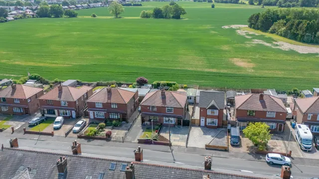 3 bedroom house, Harvey Lane, Golborne, WA3
